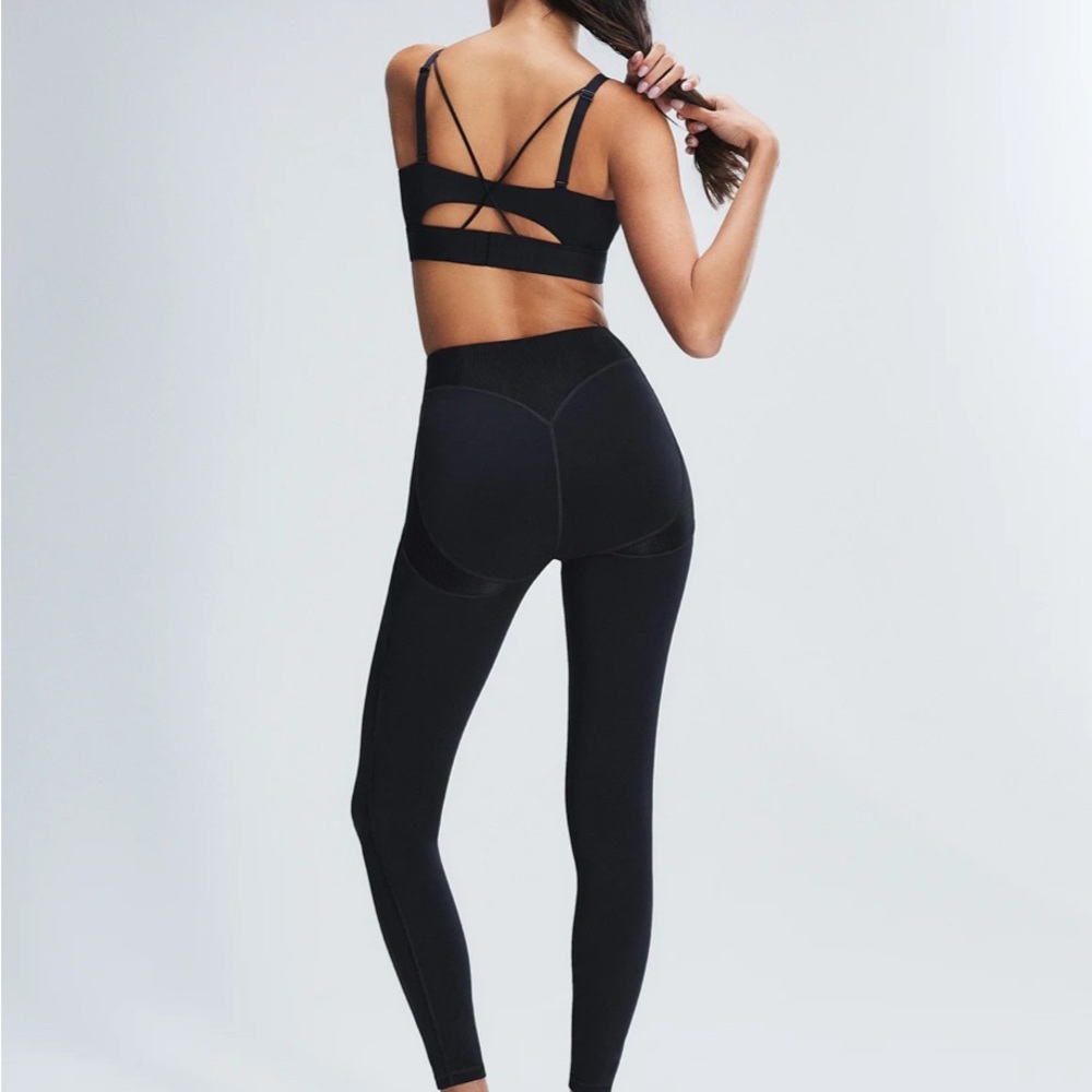 Savage X Fenty Rihanna CURVE ALERT HIGH-WAIST RIB LEGGING